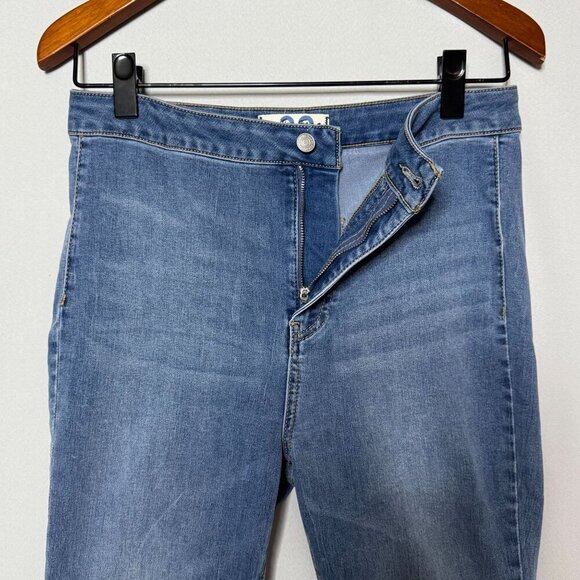Free People We The Free Just Float On Flare Leg High Rise Med Blue Jeans Size 29 - Picture 5 of 17